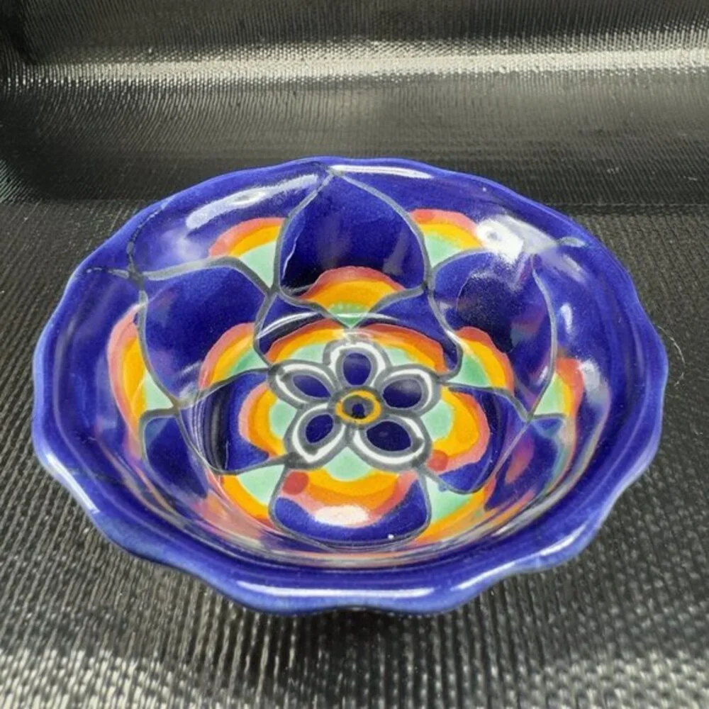 Vintage Hand‎ Made Mexico Pottery Talavera Multicolor Salsa Dish Bowl Wavy Edges